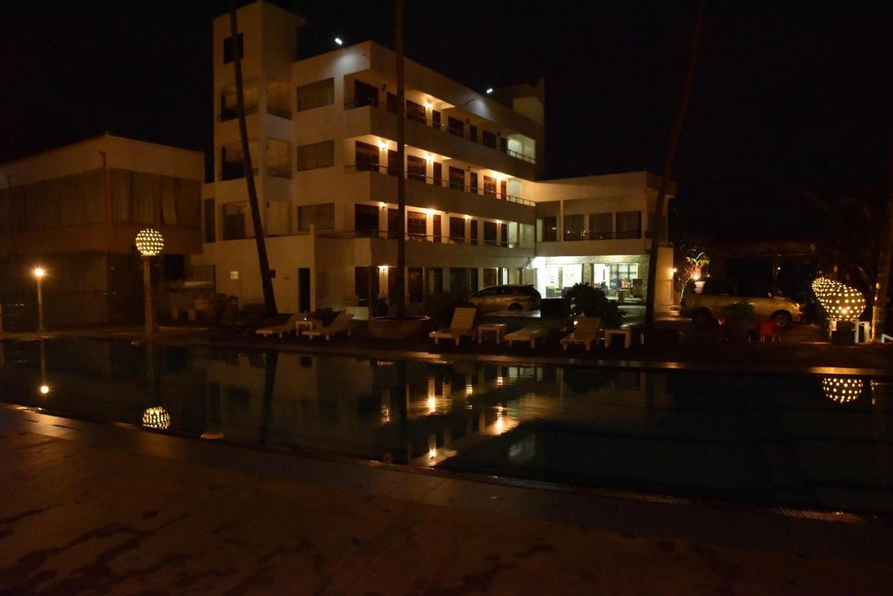 New Ocean Hill Hotel Hikkaduwa Dış mekan fotoğraf